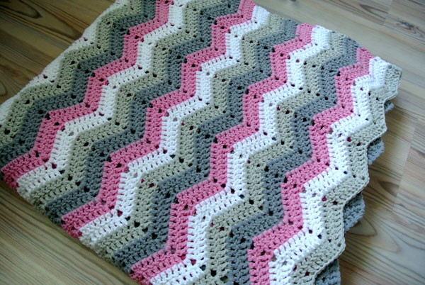 Zig-Zag Blanket Tutorial – Beautiful Crochet Stuff